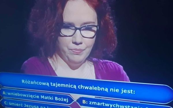 Kolejny milion w polskiej edycji „Milionerów”. Ostatnie pytanie dotyczyło… różańca! [WIDEO]
