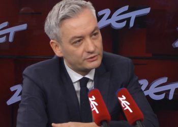 Biedroń przerywa milczenie ws. finansów swojej partii