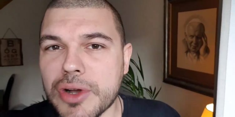 Tau krytykuje kartę LGBT plus. „Pełna mobilizacja”