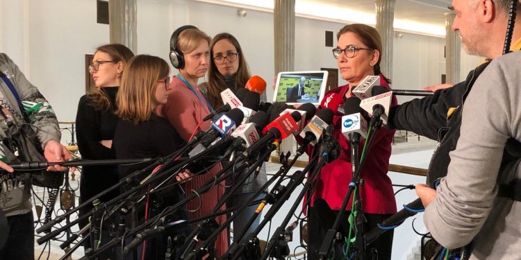 Nowy spot PiS znów uderza w PO. „Po wyborach usłyszycie”