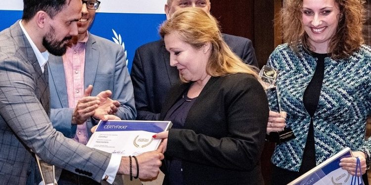 Eksperci AdRI: Lidl, Intermarche, Carrefour i Żabka ponownie liderami w komunikacji za pomocą gazetek