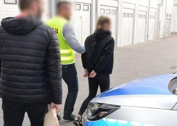 Kasjerka wykorzystała to, że klienci nie brali paragonów