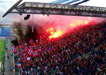 Niepokojące doniesienia. Kibice Wisły pobici przez chuligańską bojówkę?