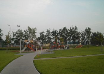 Ktoś oblał kwasem plac zabaw. Poparzone dziecko w szpitalu