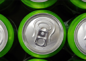 Pił codziennie kilka napojów energetycznych. Pokazał zdjęcie swojego języka [FOTO]