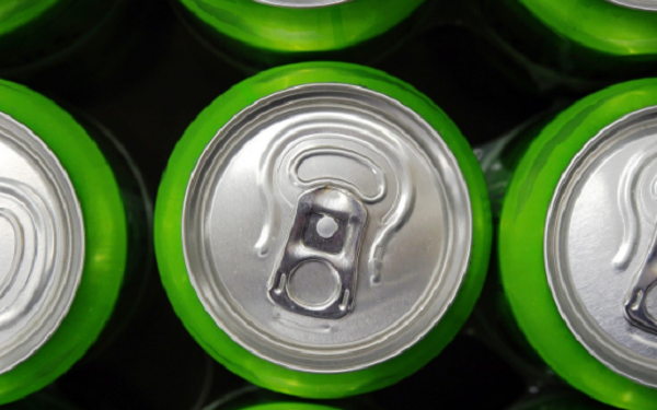 Pił codziennie kilka napojów energetycznych. Pokazał zdjęcie swojego języka [FOTO]