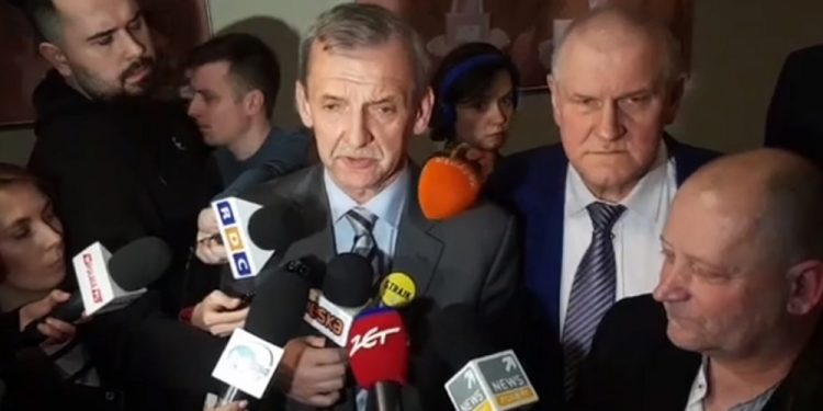 Spór pomiędzy związkowcami? Broniarz ostro odpowiedział szefowi „Solidarności”