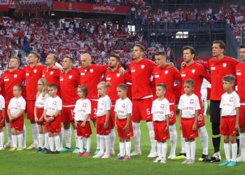 Reprezentacja Polski zagra z Austrią w specjalnych koszulkach