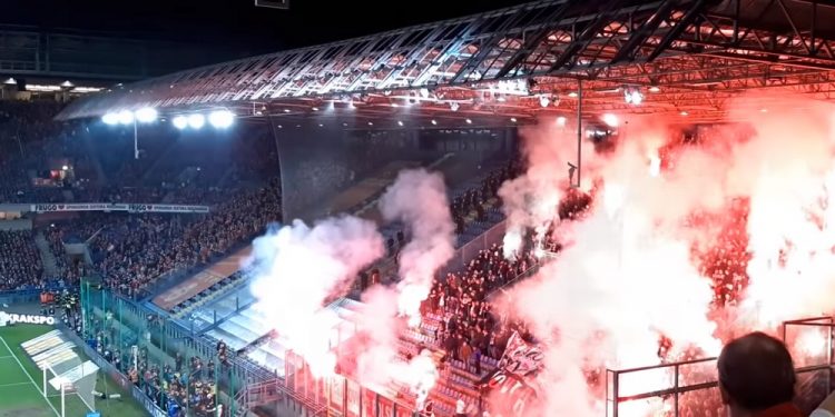 Wisła Kraków wygrywa derby. Incydent podczas meczu