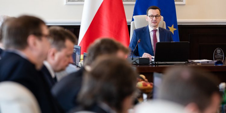Premier Morawiecki zastąpi Annę Zalewską? Zaskakująca propozycja Marka Belki