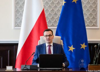Premier Morawiecki z nową propozycją dla nauczycieli