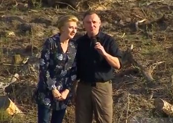 Andrzej Duda śpiewa z harcerzami. Nagranie hitem sieci