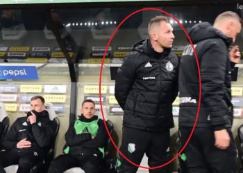 Genialne nagranie. Arkadiusz Malarz śpiewa „Sen o Warszawie”