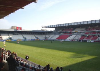 Cracovia zagra w koszulkach z hołdem dla Jana Pawła II