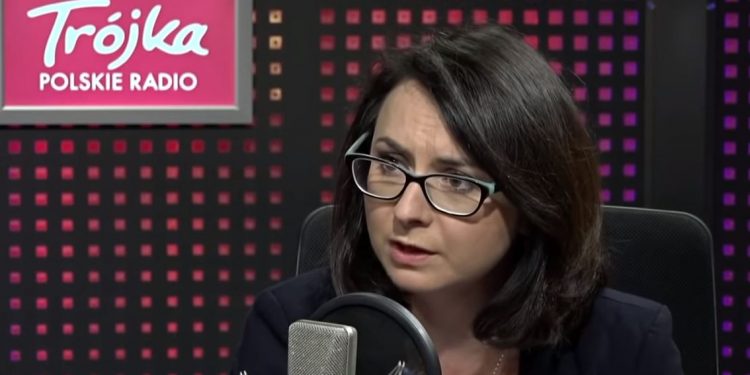 Gasiuk-Pihowicz: nauczyciele zasuwają za miskę ryżu [WIDEO]