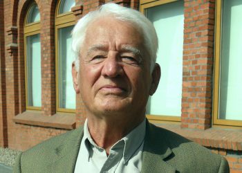 Krzysztof Wyszkowski zbiera pieniądze. Chodzi o wyrok ws. Lecha Wałęsy