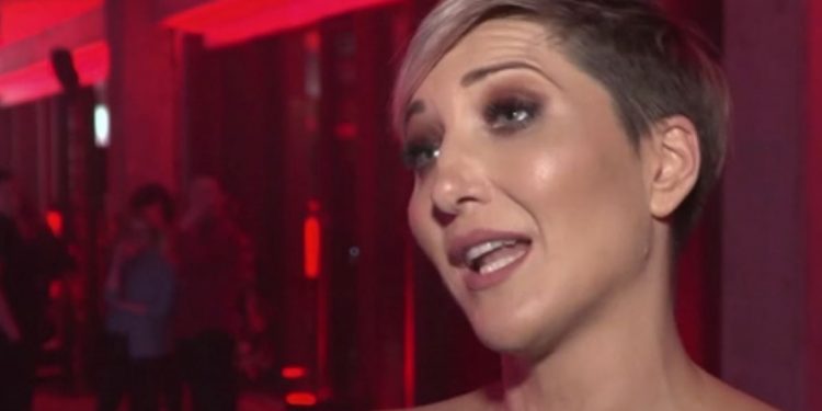 Rodzice piosenkarki byli nauczycielami. „Nie starczało do pierwszego”