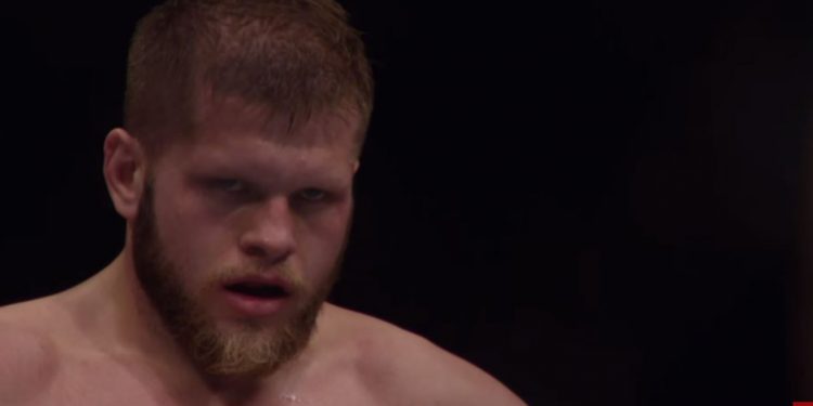 UFC: znokautował Polaka, później odwiedził go w szpitalu