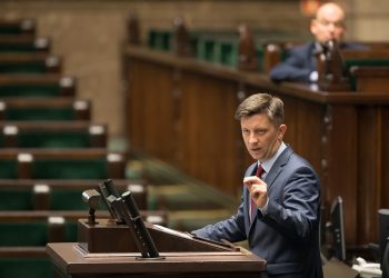 Nauczyciele zawieszają strajk. Rząd nie zamierza rezygnować z nowelizacji przepisów ws. matur 2019