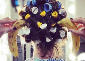 Celebryci robią sobie zdjęcia z bananami. Wyjaśniamy, o co chodzi [FOTO]