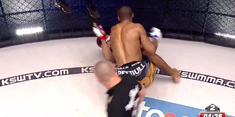 Polak pokonany. Parnasse najmłodszym mistrzem KSW