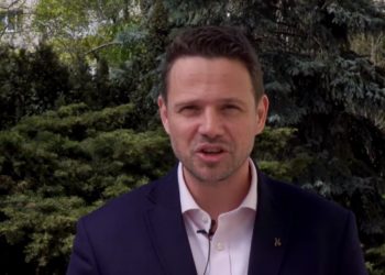 Trzaskowski odwołał marsz Konfederacji. Bosak reaguje