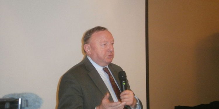 Michalkiewicz o pozwach przeciwko nauczycielom