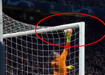 Wojciech Szczęsny popisał się niezwykłą obroną w LM! [WIDEO]