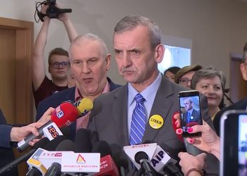 Ile szkół strajkuje? Broniarz podał dane
