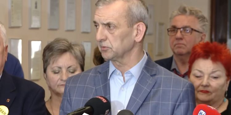 Broniarz wstawił zdjęcie na Twittera. „To daje ogromną siłę”