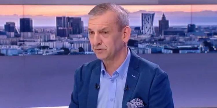 Dziennikarz zapytał Broniarza, czy jest na „ty” ze Schetyną [WIDEO]