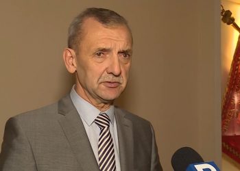 Broniarz ironicznie odpowiedział Szydło