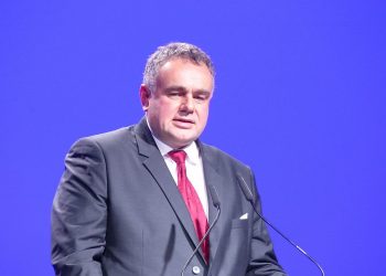 Sakiewicz o Konfederacji: „Polacy znowu są robieni w konia”. Narodowcy oburzeni