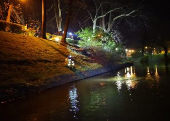 Gdzie jest Dariusz Góral? Fosę przeszukano za pomocą sonaru. Na miejscu pies tropiący zwłoki [FOTO]