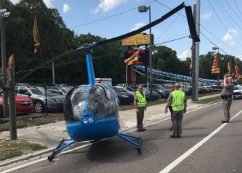 Helikopter spadł na autostradę. Nie żyje kierowca