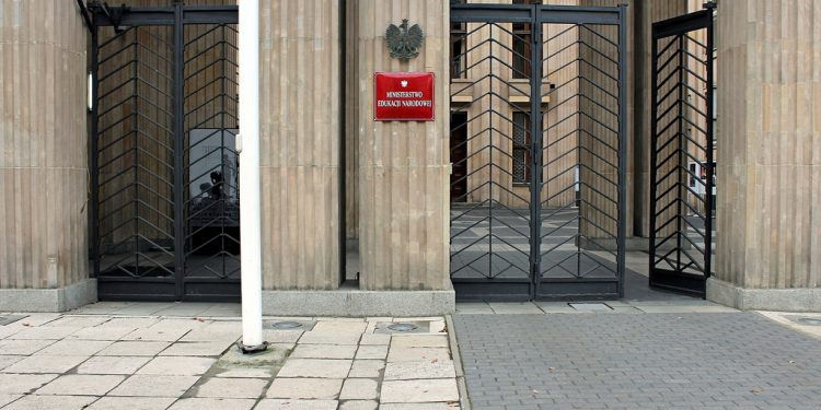 Pracownicy MEN przyprowadzają do pracy swoje dzieci [FOTO]