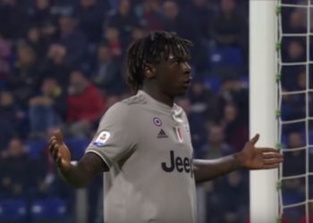 Moise Kean z Juventus Turyn obrażany przez kibiców Cagliari