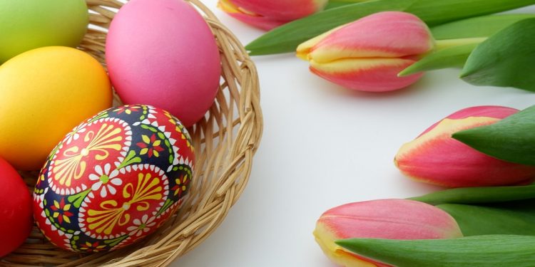 Czy Polacy malują pisanki? Świąteczny sondaż
