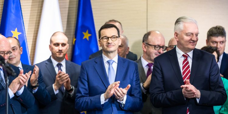 Morawiecki: stajemy się ważnym ogniwem światowego łańcucha badawczego