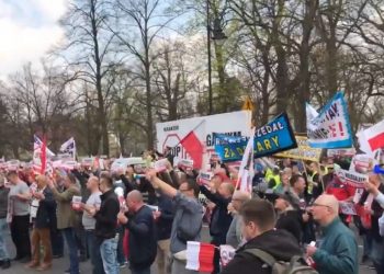 Taksówkarze strajkują w Warszawie. Doszło do incydentu