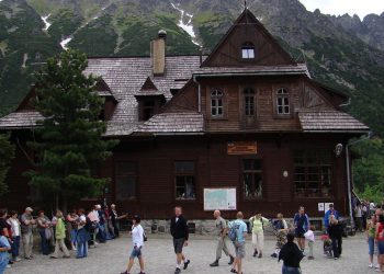 Majówka w Tatrach. Dojazd do Morskiego Oka zablokowany