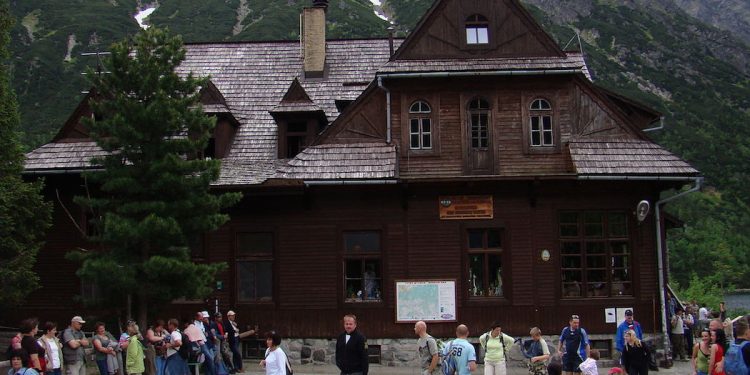 Majówka w Tatrach. Dojazd do Morskiego Oka zablokowany