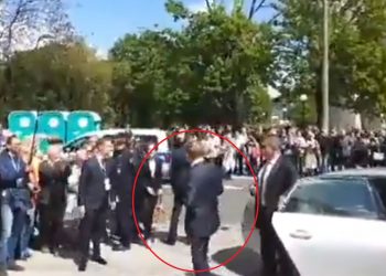 Donald Tusk w Poznaniu. Tak go przywitano [WIDEO]