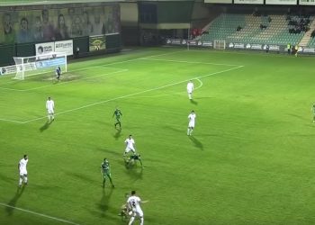 Kibice Górnika Łęczna kazali oddać piłkarzom koszulki