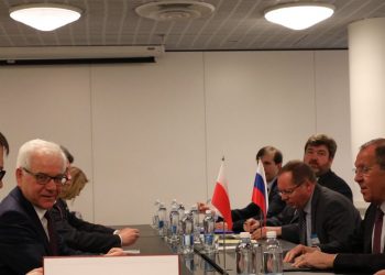 Jacek Czaputowicz i Siergiej Ławrow rozmawiali o wraku tupolewa