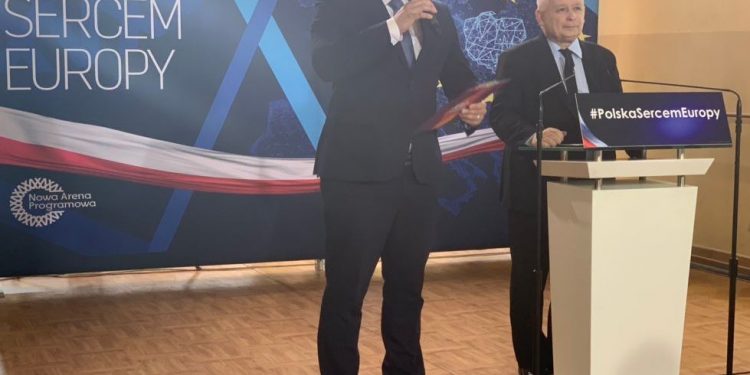 Jarosław Kaczyński w Krakowie. Uderzył w PO