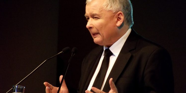 Kaczyński rozmawiał z niepełnosprawną kobietą [WIDEO]