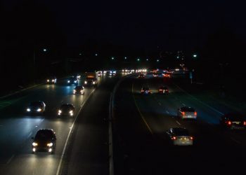 Nocna tragedia na drodze. Nie żyję dwie osoby