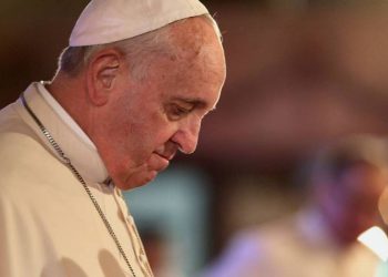 Papież Franciszek staje w obronie Jana Pawła II