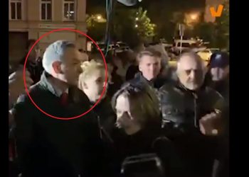 Robert Biedroń chciał wyświetlić film Sekielskiego publicznie. Nie udało się